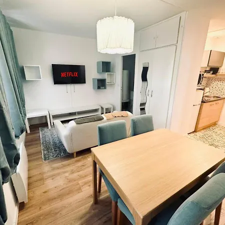Nouveau! Moderne Avec Wifi, Tv, Proche Centre Apartment