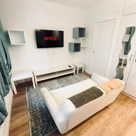 Nouveau! Moderne Avec Wifi, Tv, Proche Centre 아파트 *