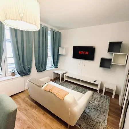 Apartment Nouveau! Moderne Avec Wifi, Tv, Proche Centre *