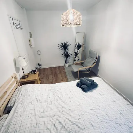 Apartment Nouveau! Moderne Avec Wifi, Tv, Proche Centre *